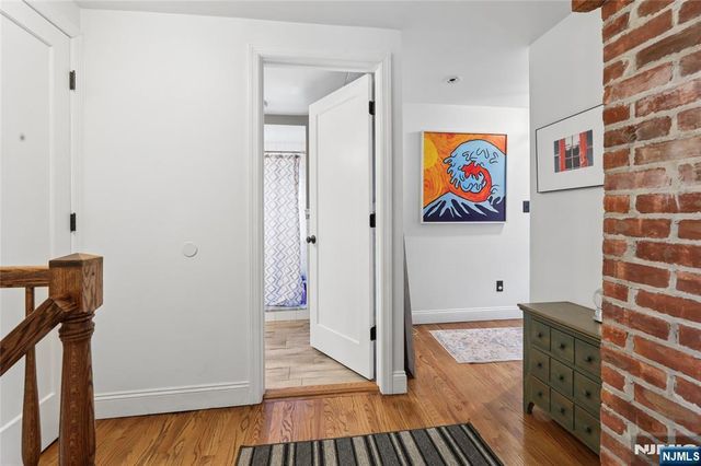 24 N Crest Drive, Cresskill, NJ 07626