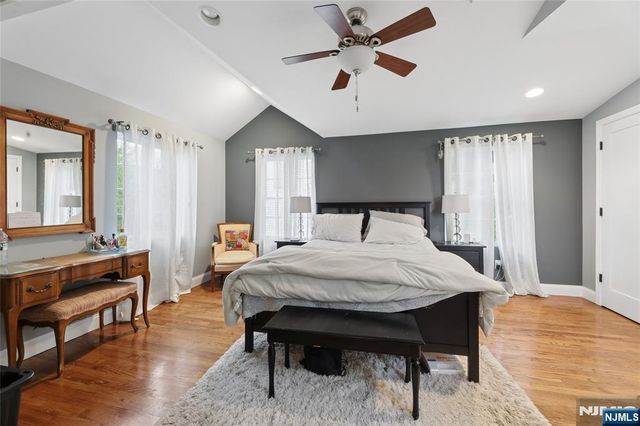24 N Crest Drive, Cresskill, NJ 07626