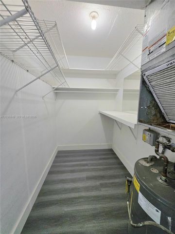 335 SW 20th St 6, Fort Lauderdale, FL 33315