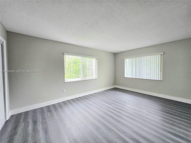 335 SW 20th St 6, Fort Lauderdale, FL 33315