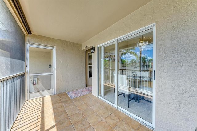9580 HIGH GATE DRIVE 1822, Sarasota, FL 34238