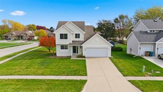 1001 26th Avenue SW, Altoona, IA 50009