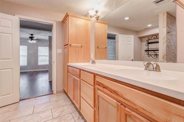 14390 Splenwood Drive, Splendora, TX 77372