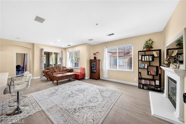 54 Salton, Irvine, CA 92602