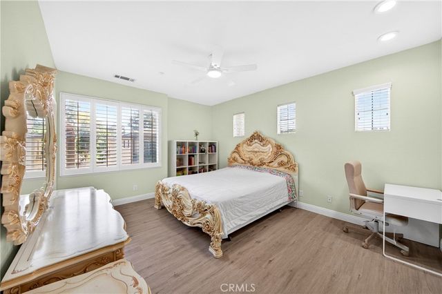 54 Salton, Irvine, CA 92602