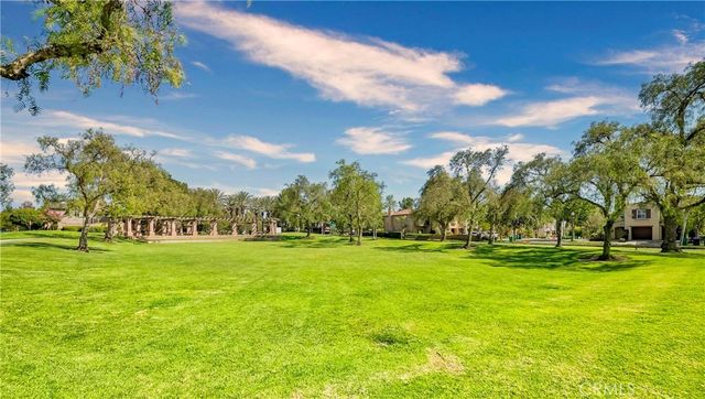 54 Salton, Irvine, CA 92602