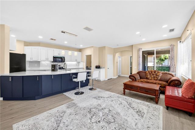 54 Salton, Irvine, CA 92602