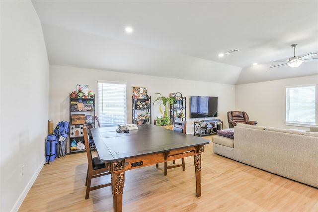 8522 Jetty Glen Drive, Cypress, TX 77433