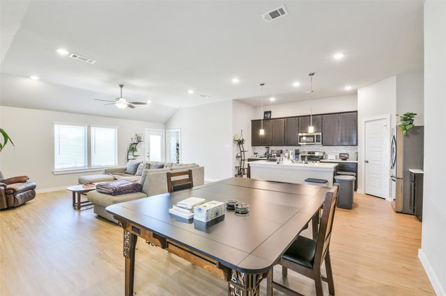 8522 Jetty Glen Drive, Cypress, TX 77433