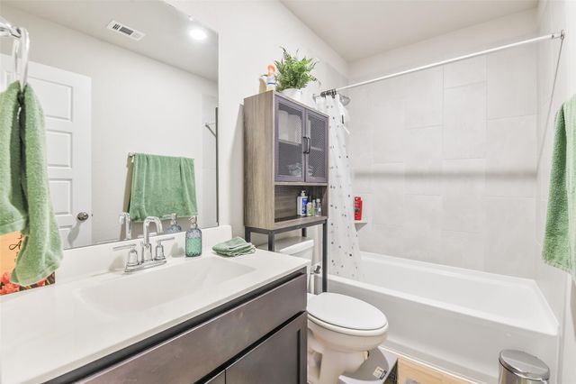 8522 Jetty Glen Drive, Cypress, TX 77433