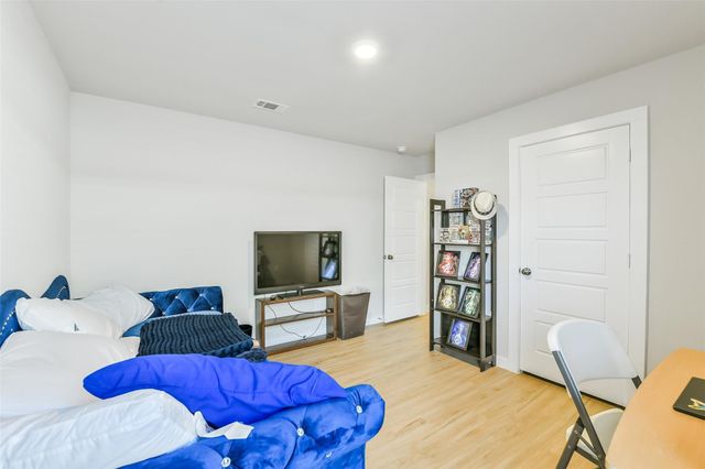 8522 Jetty Glen Drive, Cypress, TX 77433