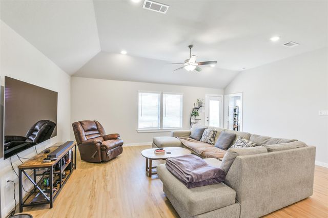 8522 Jetty Glen Drive, Cypress, TX 77433