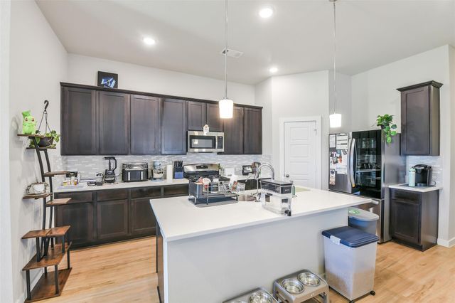 8522 Jetty Glen Drive, Cypress, TX 77433