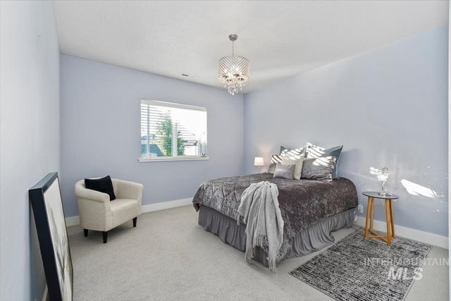 3042 S Shadywood Way, Boise, ID 83716