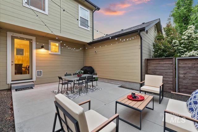 3042 S Shadywood Way, Boise, ID 83716