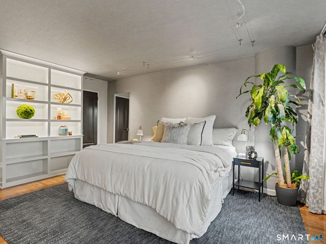 127 Greyrock Place 1208, Stamford, CT 06901
