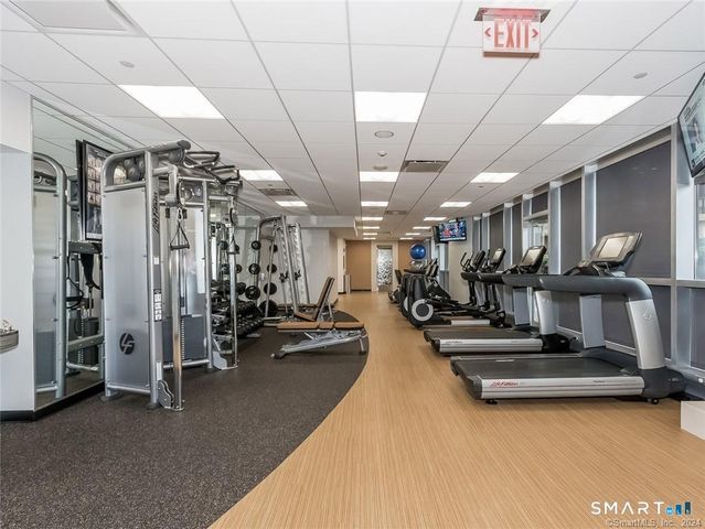 127 Greyrock Place 1208, Stamford, CT 06901