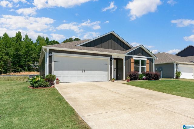 1755 DIXON CIRCLE, Mount Olive, AL 35117