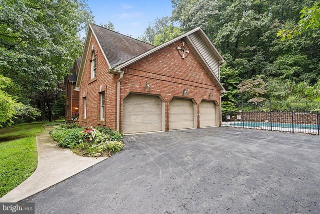 659 HUNTERS LN, Lewisberry, PA 17339
