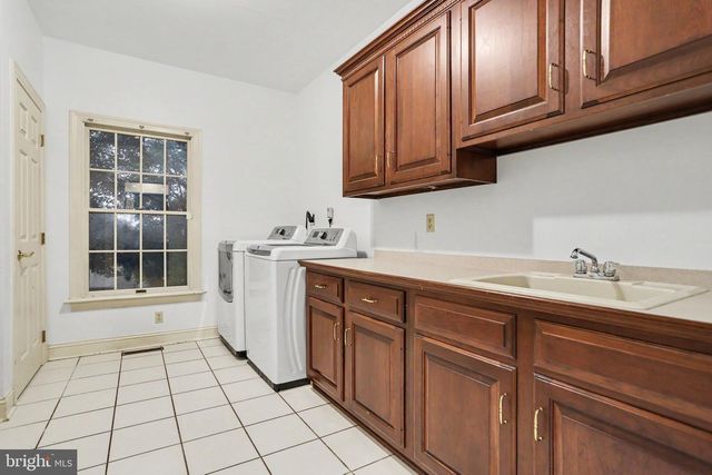 659 HUNTERS LN, Lewisberry, PA 17339