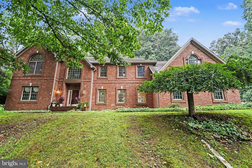 659 HUNTERS LN, Lewisberry, PA 17339