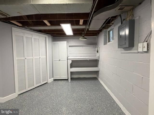 1107 COOKS LN, Baltimore, MD 21229
