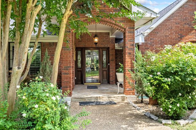 809 Lake Meadows Circle, Rockwall, TX 75087