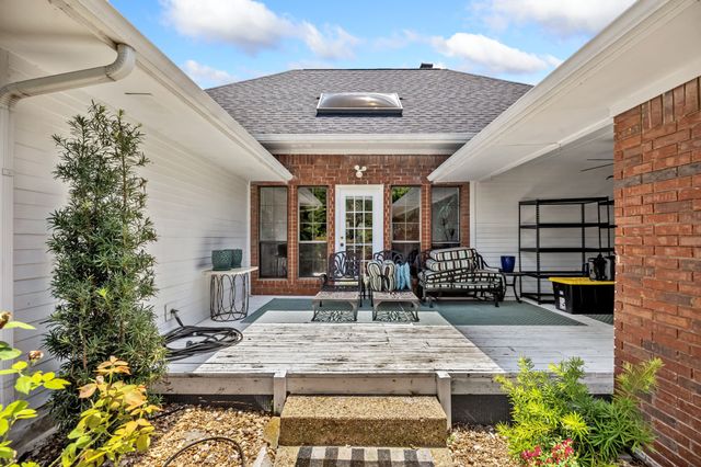 809 Lake Meadows Circle, Rockwall, TX 75087