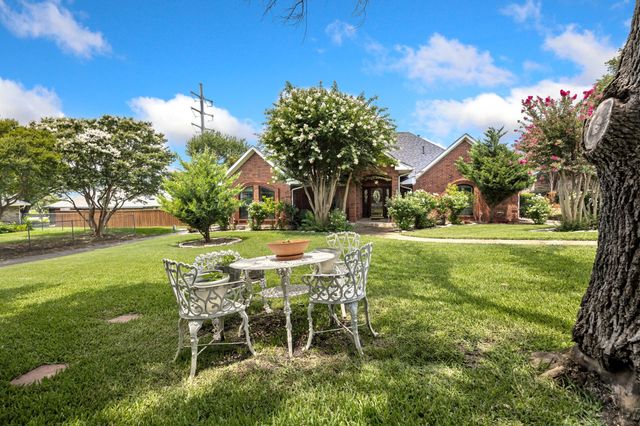 809 Lake Meadows Circle, Rockwall, TX 75087