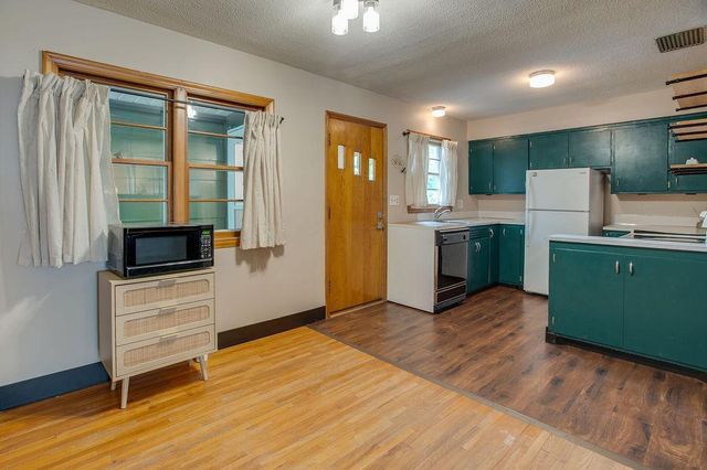419 16th Street S, Moorhead, MN 56560