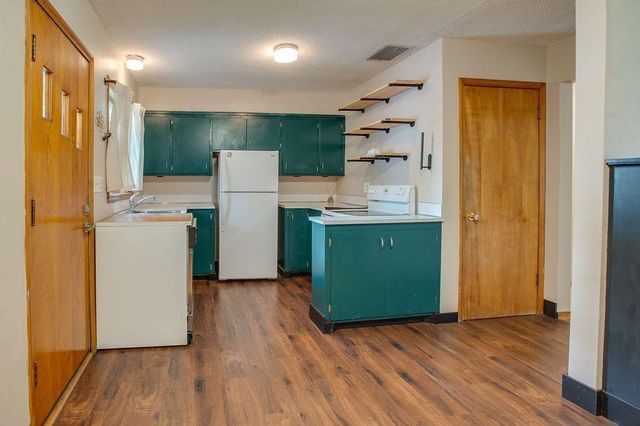 419 16th Street S, Moorhead, MN 56560