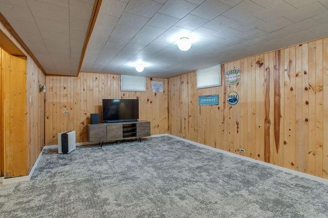 419 16th Street S, Moorhead, MN 56560