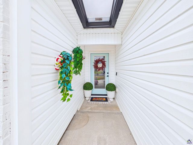422 Madison Place Parkway, Byron, GA 31008