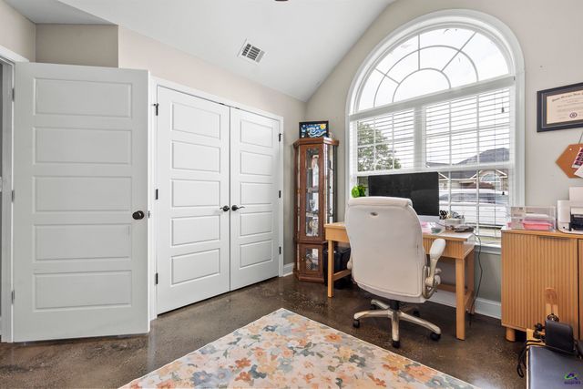 422 Madison Place Parkway, Byron, GA 31008