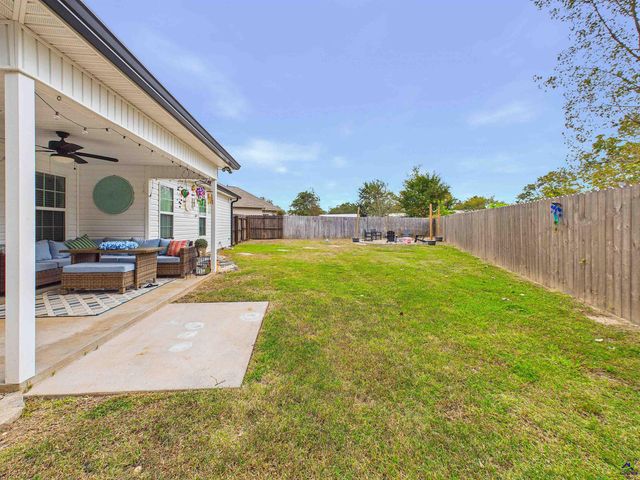 422 Madison Place Parkway, Byron, GA 31008