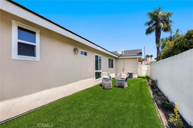 5002 Barkwood, Irvine, CA 92604