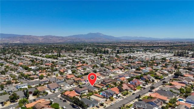 5002 Barkwood, Irvine, CA 92604