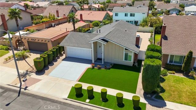 5002 Barkwood, Irvine, CA 92604