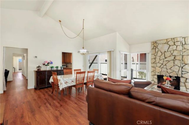 5002 Barkwood, Irvine, CA 92604