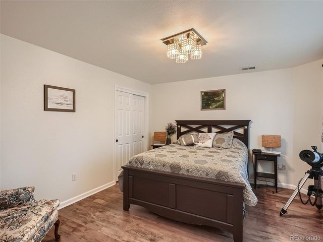 5828 S Danube St, Aurora, CO 80015