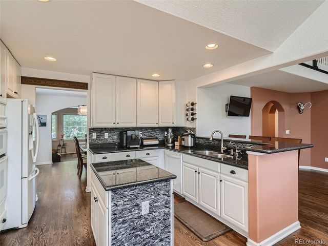 5828 S Danube St, Aurora, CO 80015