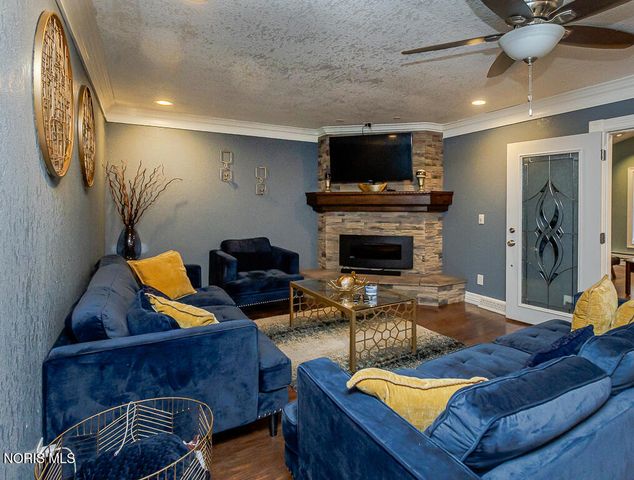 2133 Westedge Drive, Toledo, OH 43614