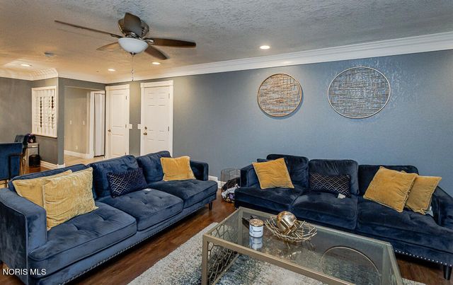 2133 Westedge Drive, Toledo, OH 43614