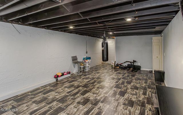 2133 Westedge Drive, Toledo, OH 43614