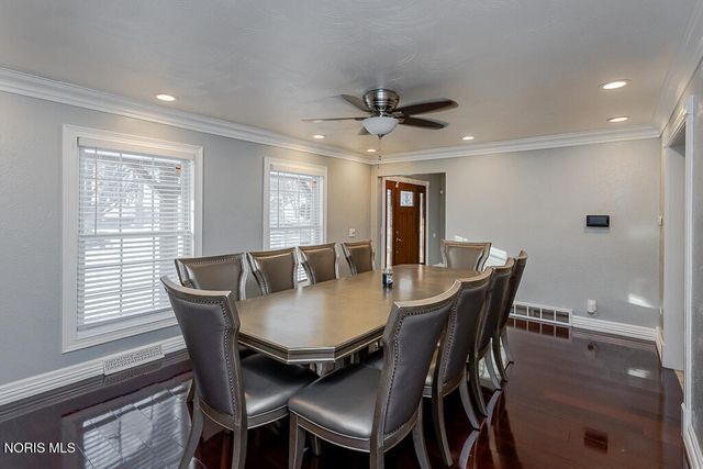 2133 Westedge Drive, Toledo, OH 43614