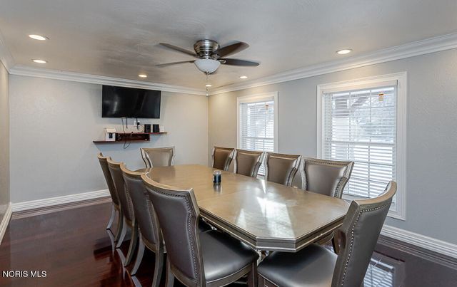 2133 Westedge Drive, Toledo, OH 43614