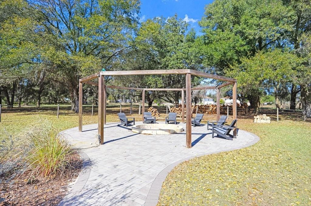 Image 40 of property listing at 11634 DAVIS POOL ROAD, Seffner, FL 33584
