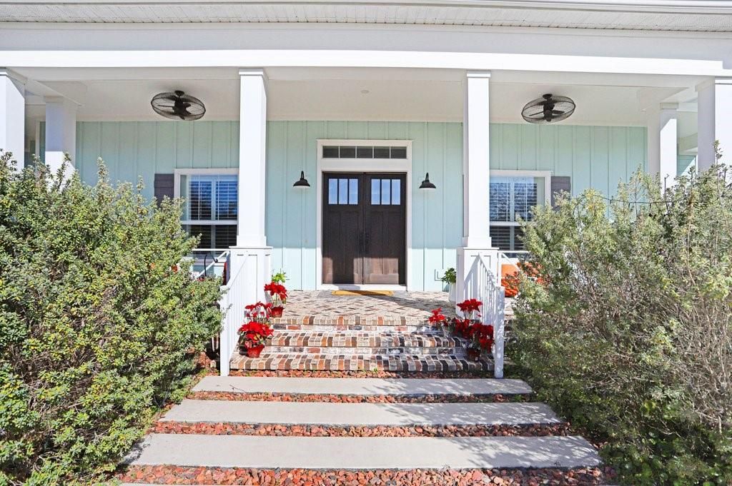 Image 5 of property listing at 11634 DAVIS POOL ROAD, Seffner, FL 33584