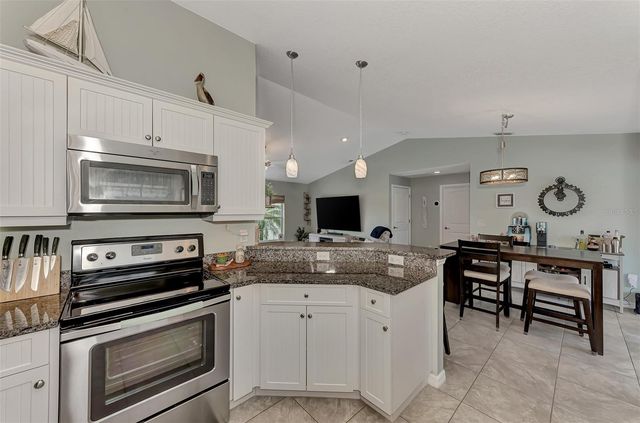 8 AMIDSHIP ROAD, Placida, FL 33946