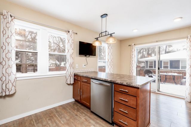 1329 10th Street N, Fargo, ND 58102